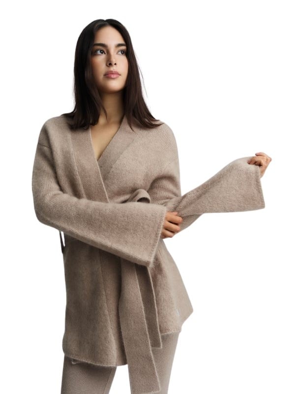 2508_23a47ecf17-vera-chunky-cardigan_-hazel-beige1-2