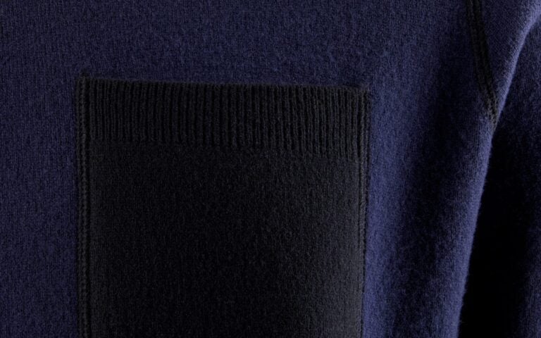 2531404_698_c