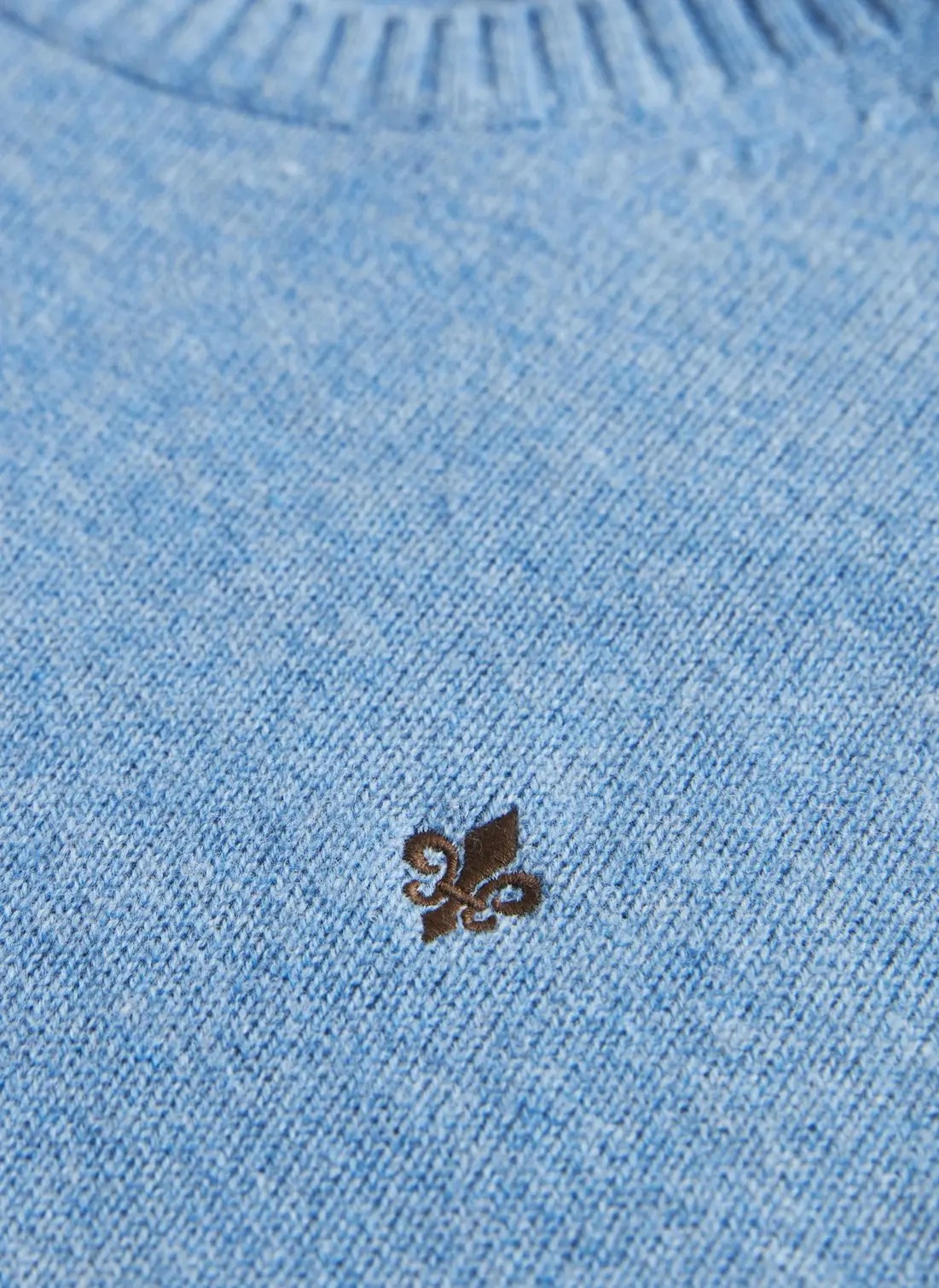 2599_65923038fc-901401-hertford-oneck-55-light-blue-5-medium 2599_65923038fc-901401-hertford-oneck-55-light-blue-5-medium