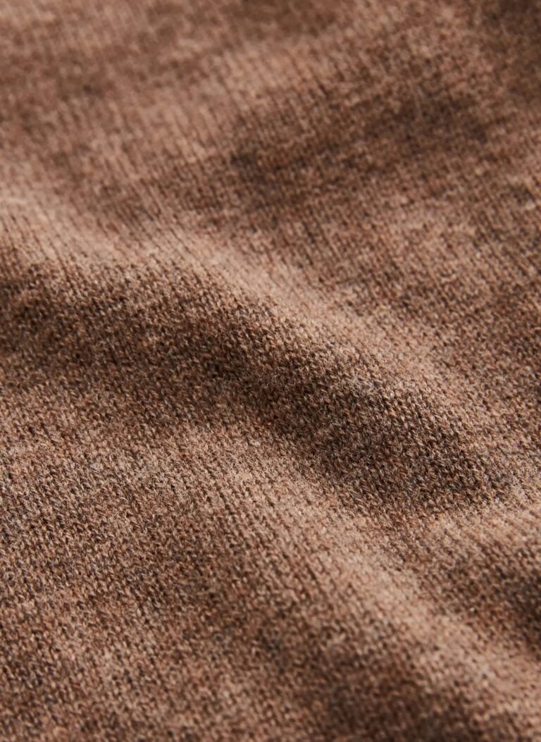 2599_a5511c054c-901401-hertford-oneck-84-brown-6-medium