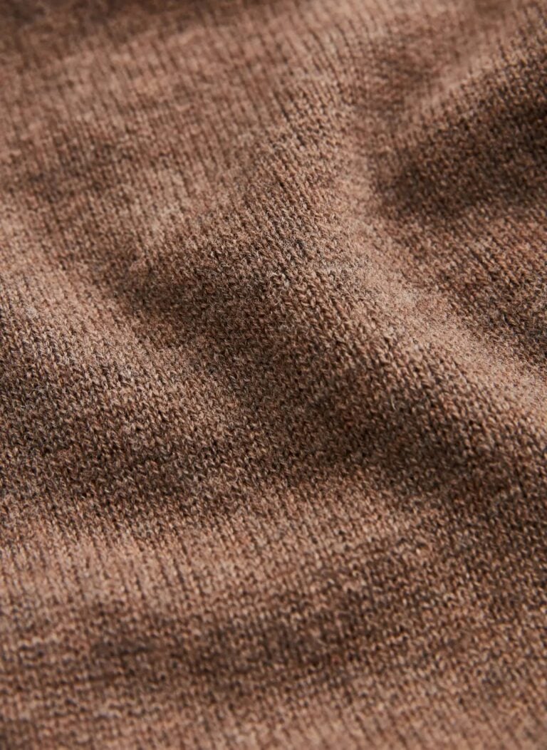 2600_0b12f5306d-901402-hertford-hood-84-brown-6-medium