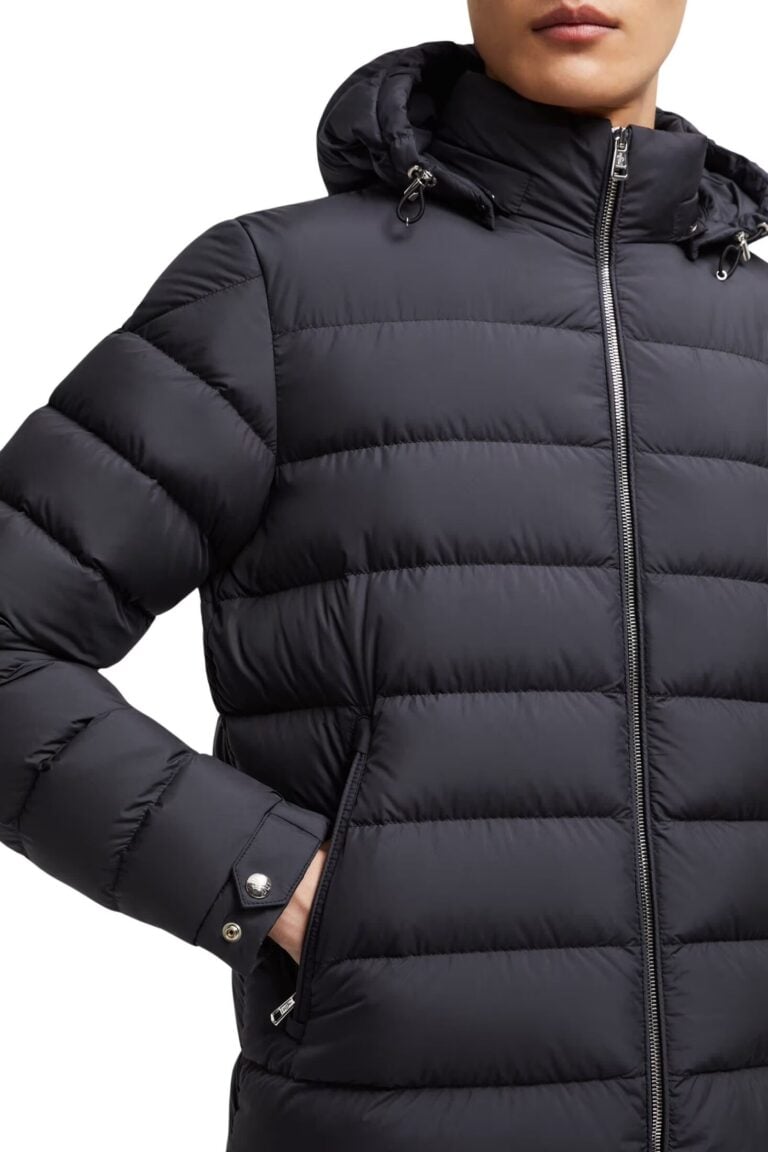 arneb-hooded-short-down-jacket-men-black-moncler-5