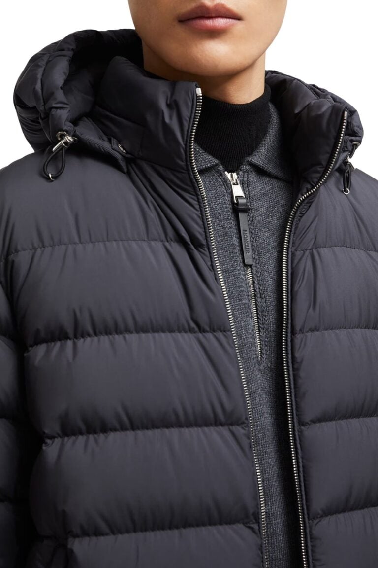 arneb-hooded-short-down-jacket-men-black-moncler-7