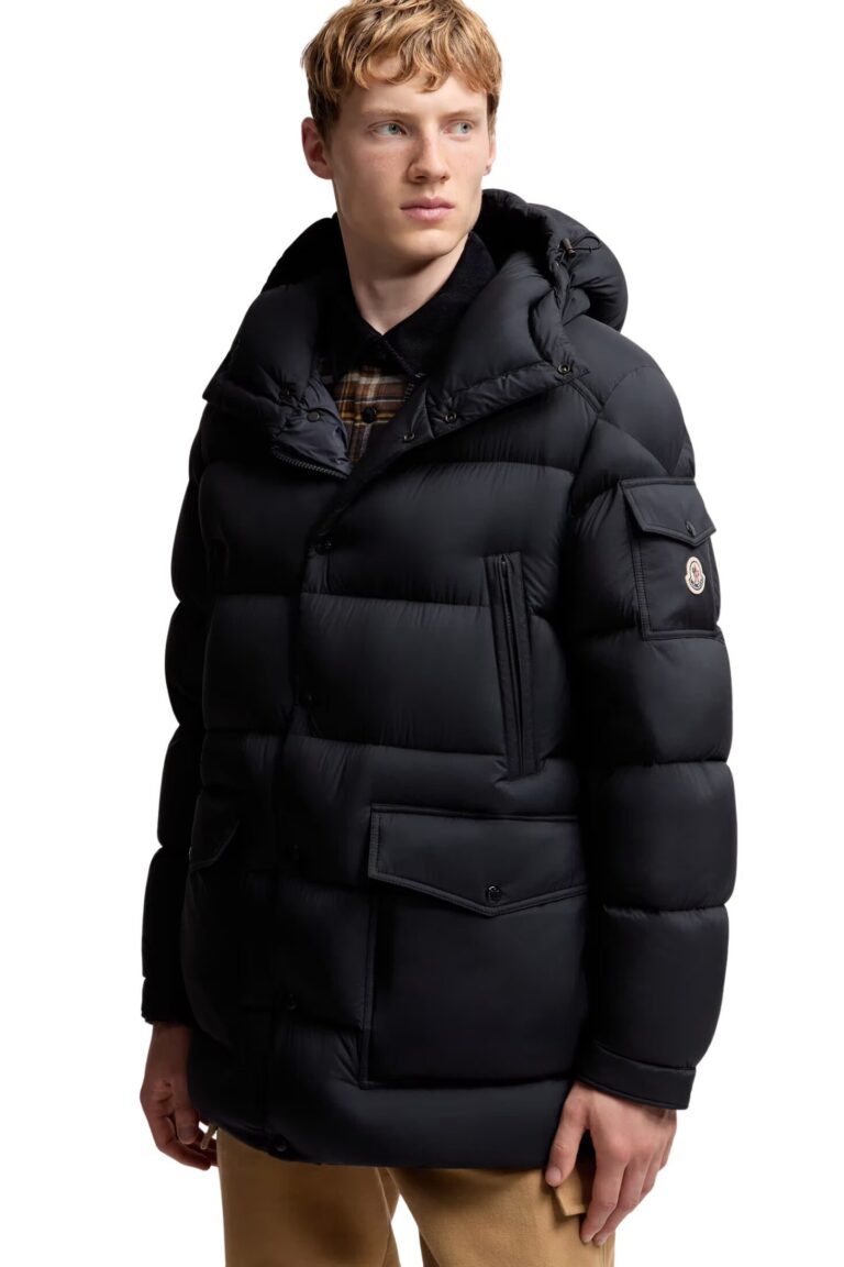 Moncler Bretagne Hooded Short Down Jacket - Marine | Follestad