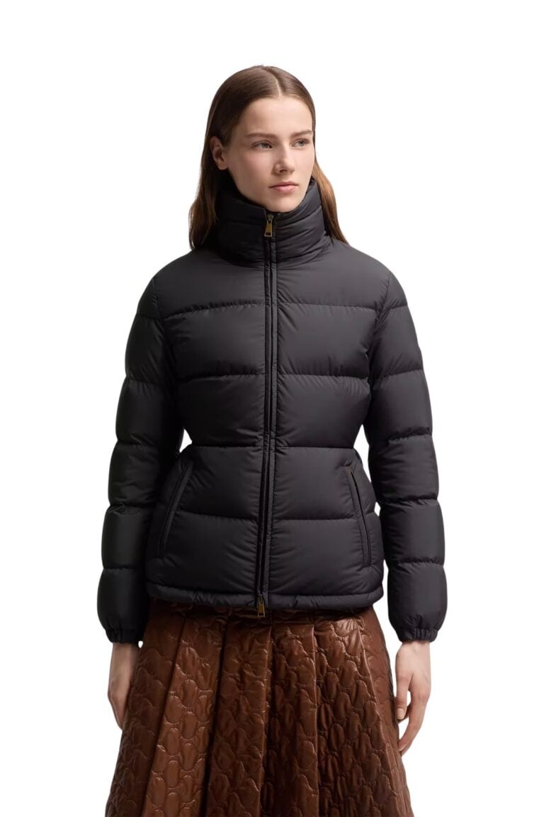 dourbe-short-down-jacket-women-black-moncler-3