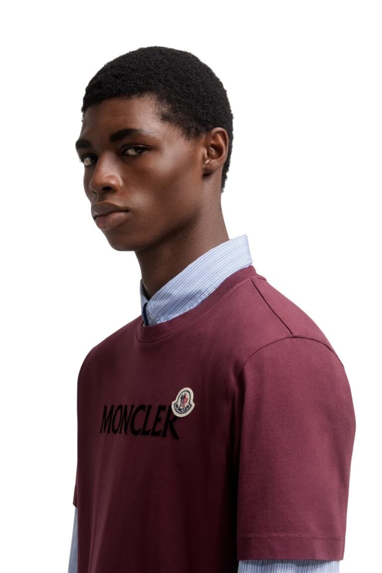 flocked-logo-cotton-t-shirt-men-burgundy-moncler-1