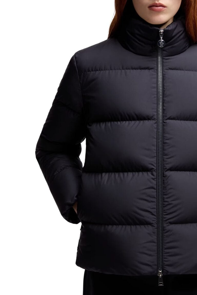 mauzun-short-down-jacket-women-navy-blue-moncler-5