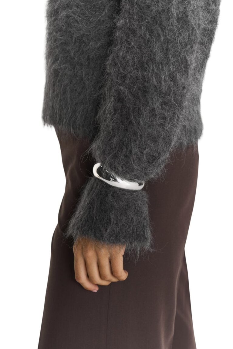 michellechunky_silver_bracelet_fw25