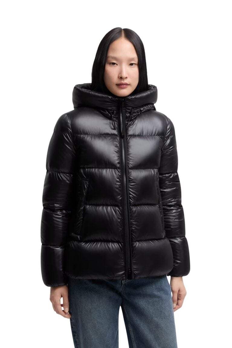 serittes-hooded-short-down-jacket-women-black-moncler-3