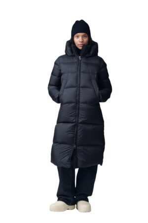 studio-front-kalani-black