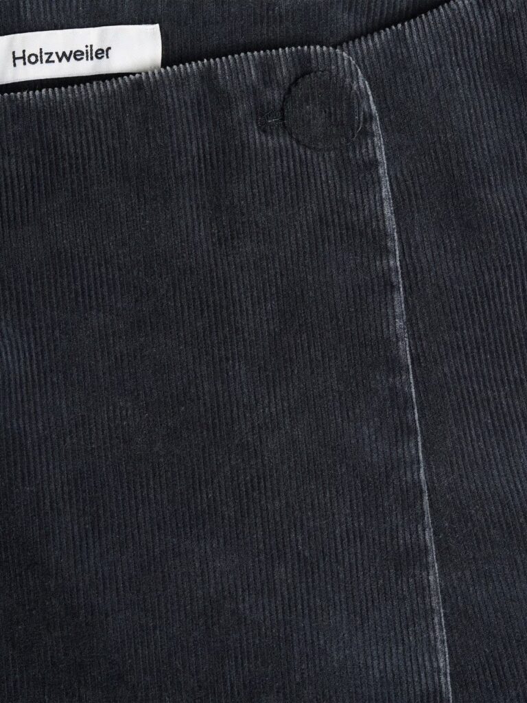 v1-5