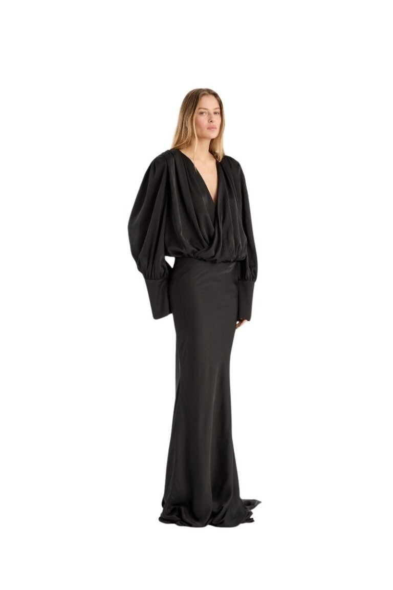 050225_rotate_ecom_rotate_115019100_black_chiffon_ls_maxi_dress_model_5433_lr