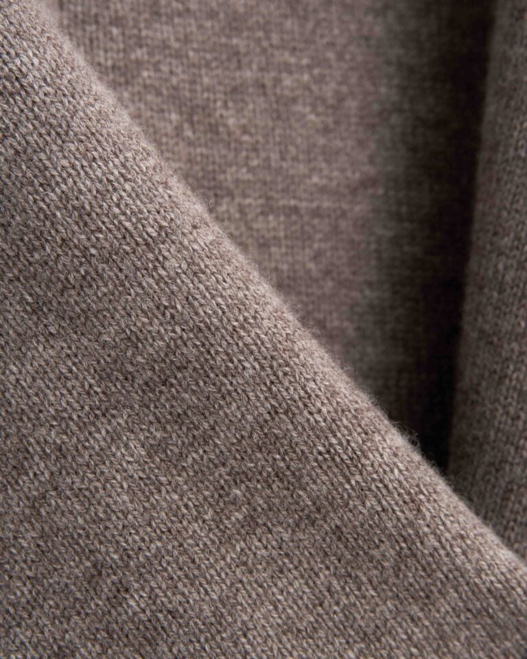 11447885-4