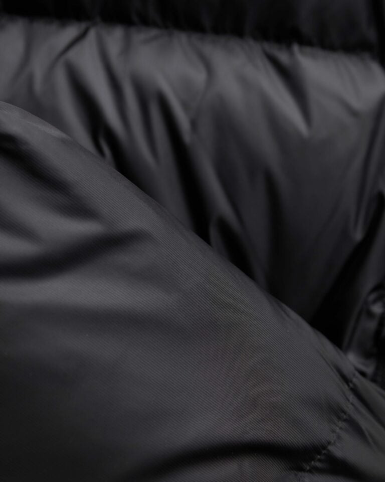 11624237-7
