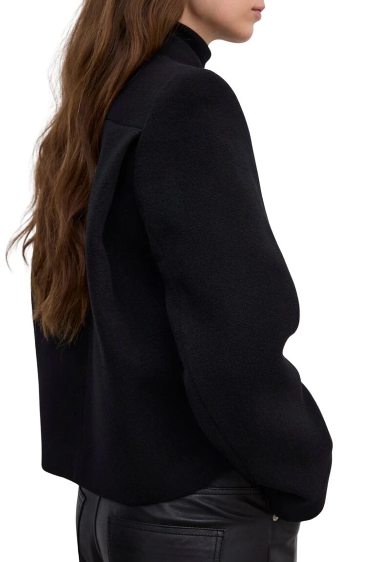 2259_70813bba15-main_253f806_shortcurvedjacket_black_05-original