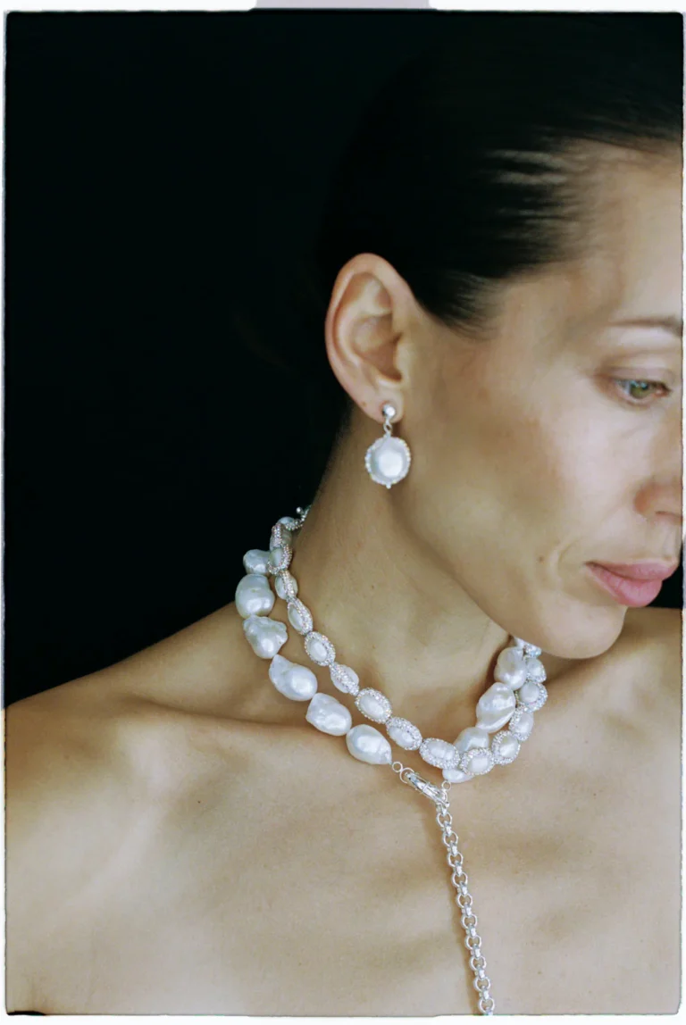 Pearl_atdawn_Nadina_analog_14