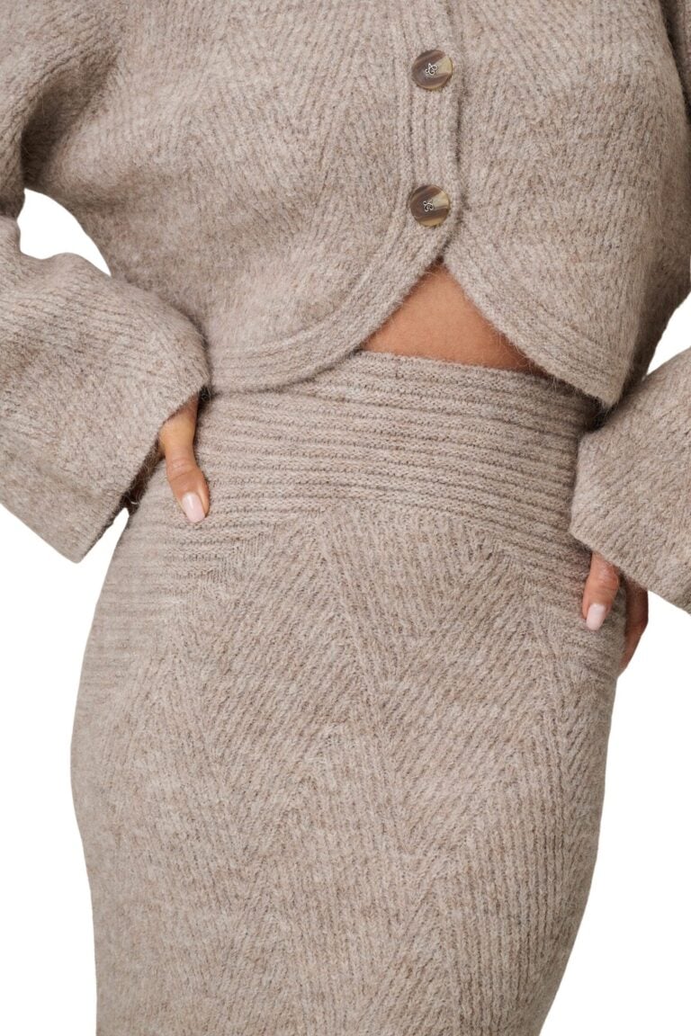 cessole-skirt-greige-1.3_x2400