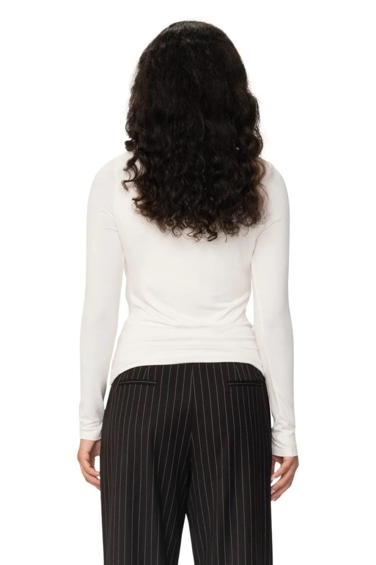 fw25_webshop_viveh_sabik_cm03