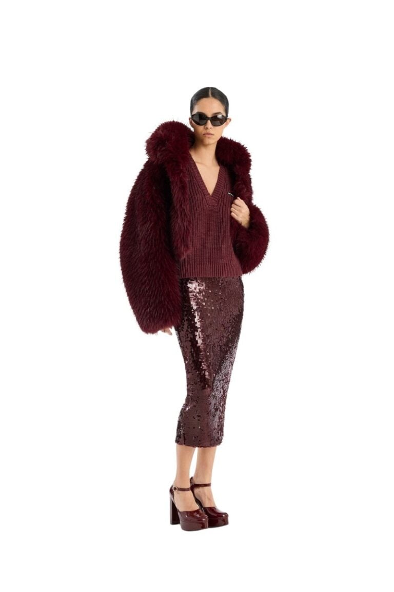 rotate_1146862734_zinfandel_2_faux-fur-crop_model-_lr