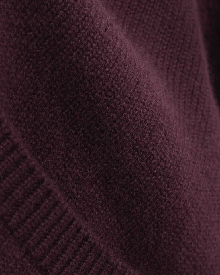 11766942-65
