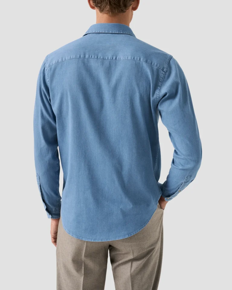 light-wash-denim-stretch-shirt_2025-09-12T09505151Z
