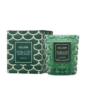 noblefirgarland_classiccandle_54110_2023_01_b_web_0507b172-cadc-486c-be42-9c2e42bc7997