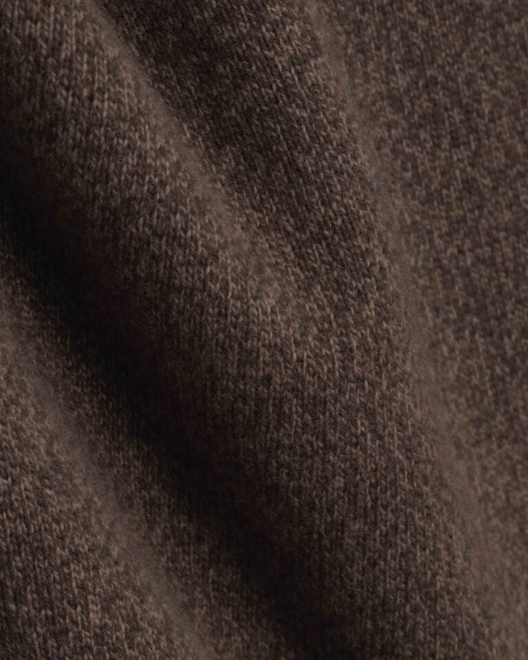 11413919-402
