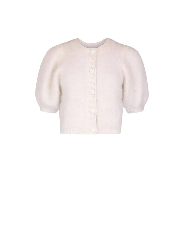 1777_c75817d03d-_0053_2610203_001_front-full-4x5-1