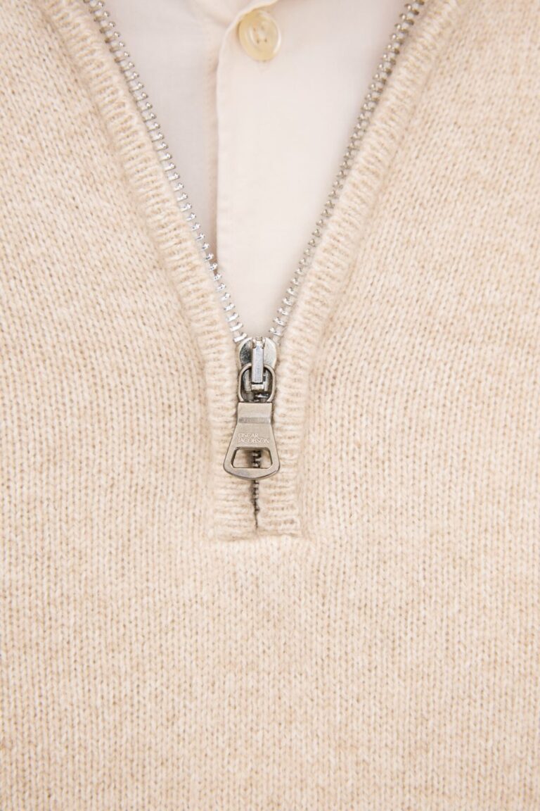 6587_oscar-jacobson_paul-half-zip_beach-beige_60662954_419_extra2-custom
