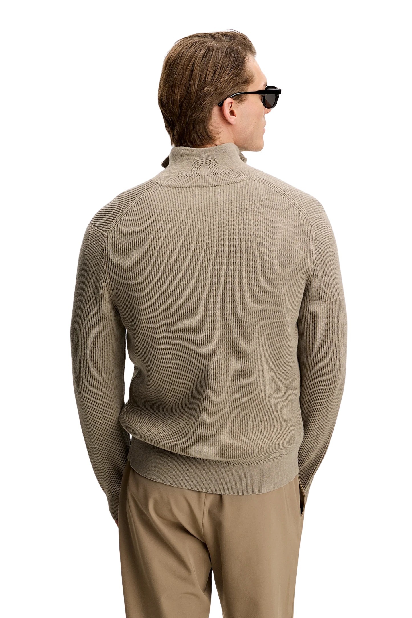 fbbd922d258a342ec5671440b639c2d8_004 fbbd922d258a342ec5671440b639c2d8_004