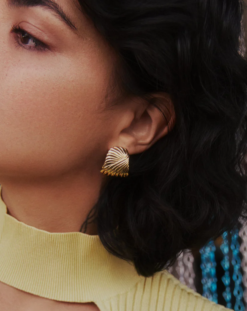 ripple-oversized-stud-earrings-earrings-missoma-228885 ripple-oversized-stud-earrings-earrings-missoma-228885