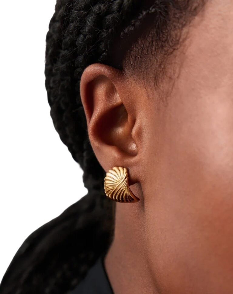 ripple-stud-earrings-18ct-gold-plated-earrings-missoma-675642