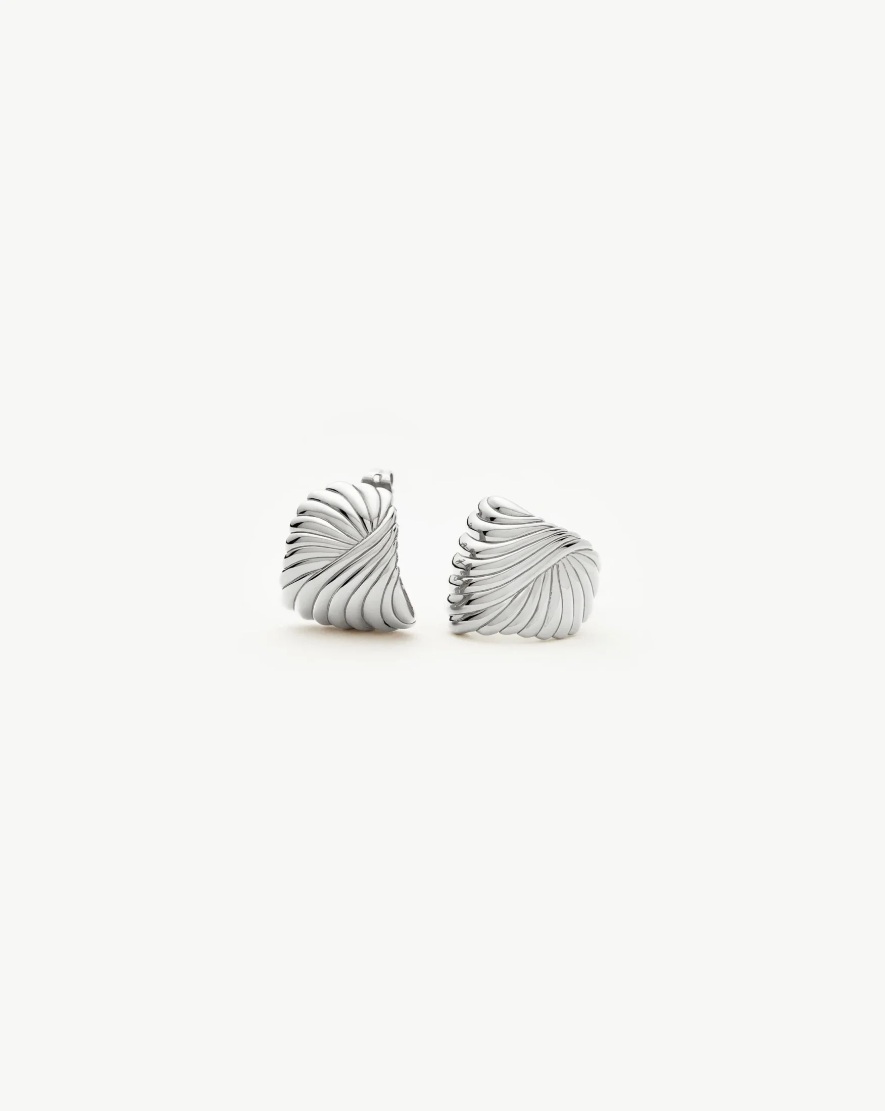 ripple-stud-earrings-silver-plated-earrings-missoma-324596