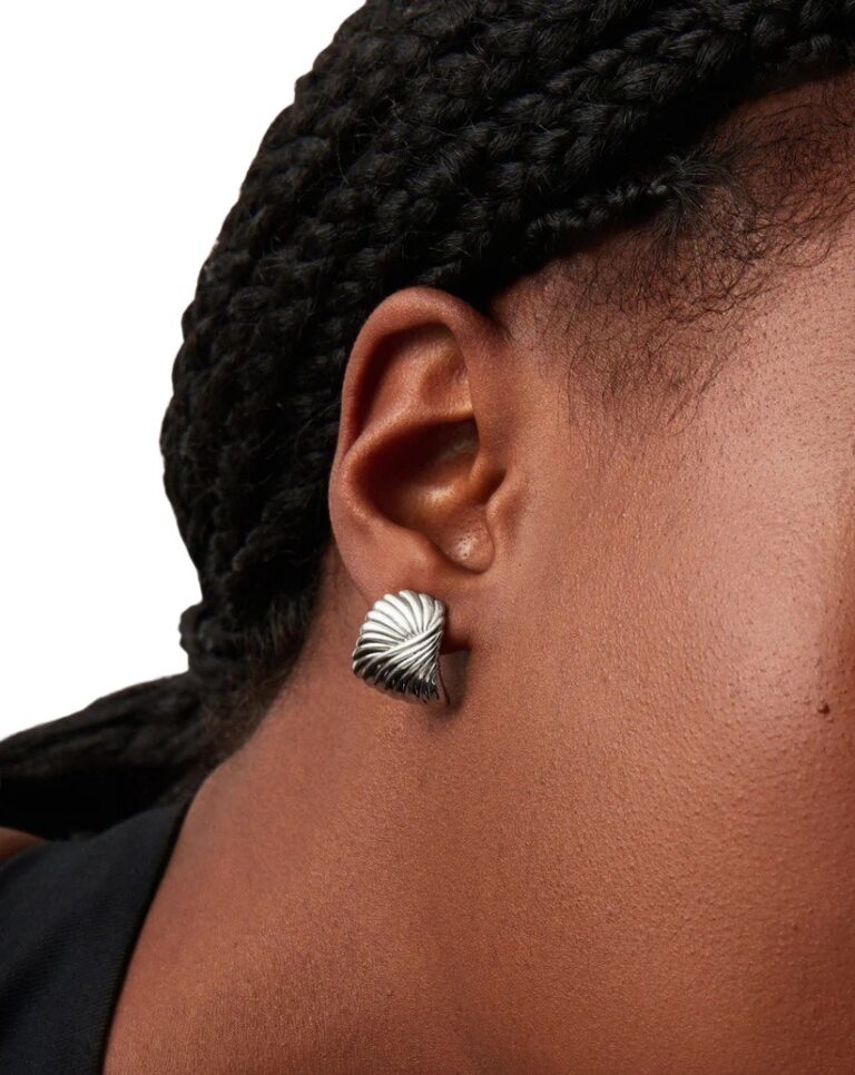 ripple-stud-earrings-silver-plated-earrings-missoma-438919