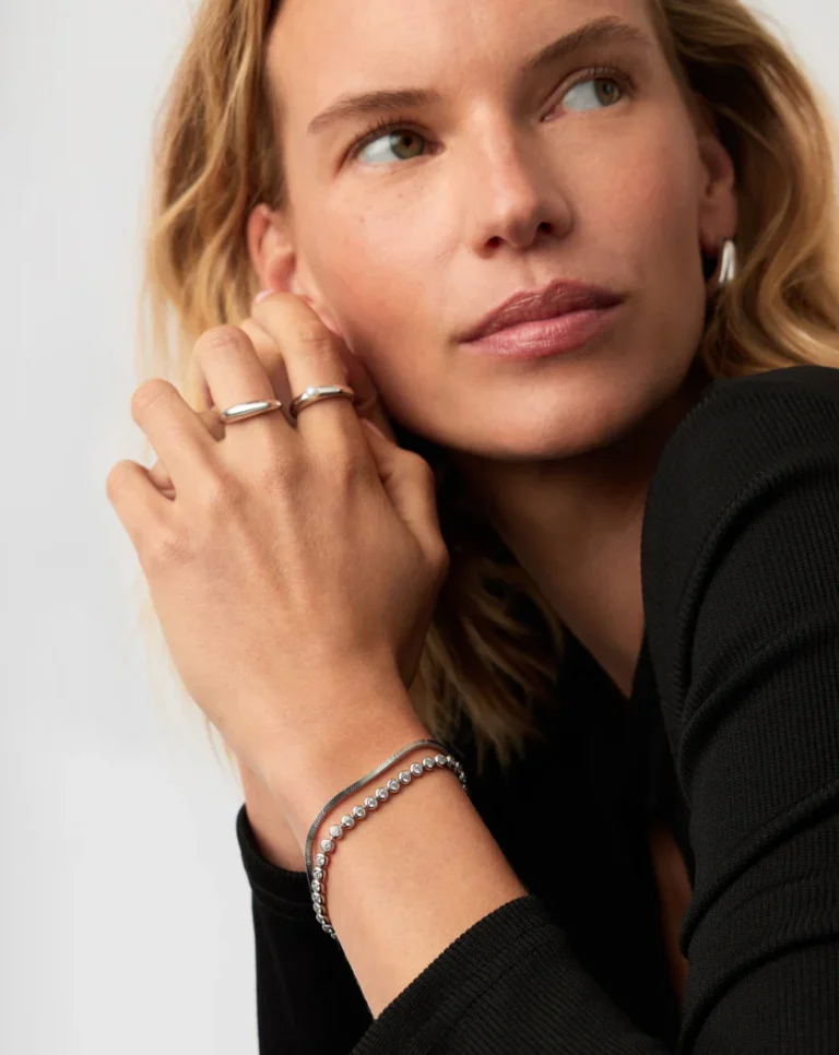 tennis-round-bracelet-sterling-silver-cubic-zirconia-bracelets-missoma-825198