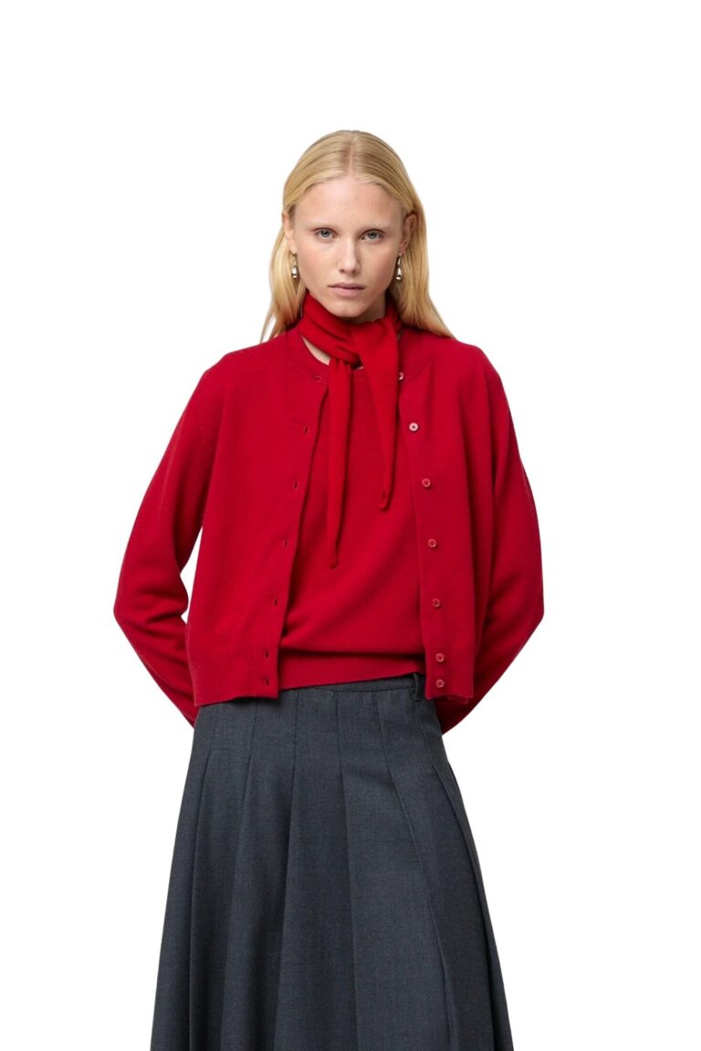 fwss_winter_2025_campaign_trine_hisdal_classic_wool_tank_crimson_red_wool_pleat_skirt_charcoal_grey_montmatre_skarf_crimson_red_classic_wool_cardigan_crimson_red