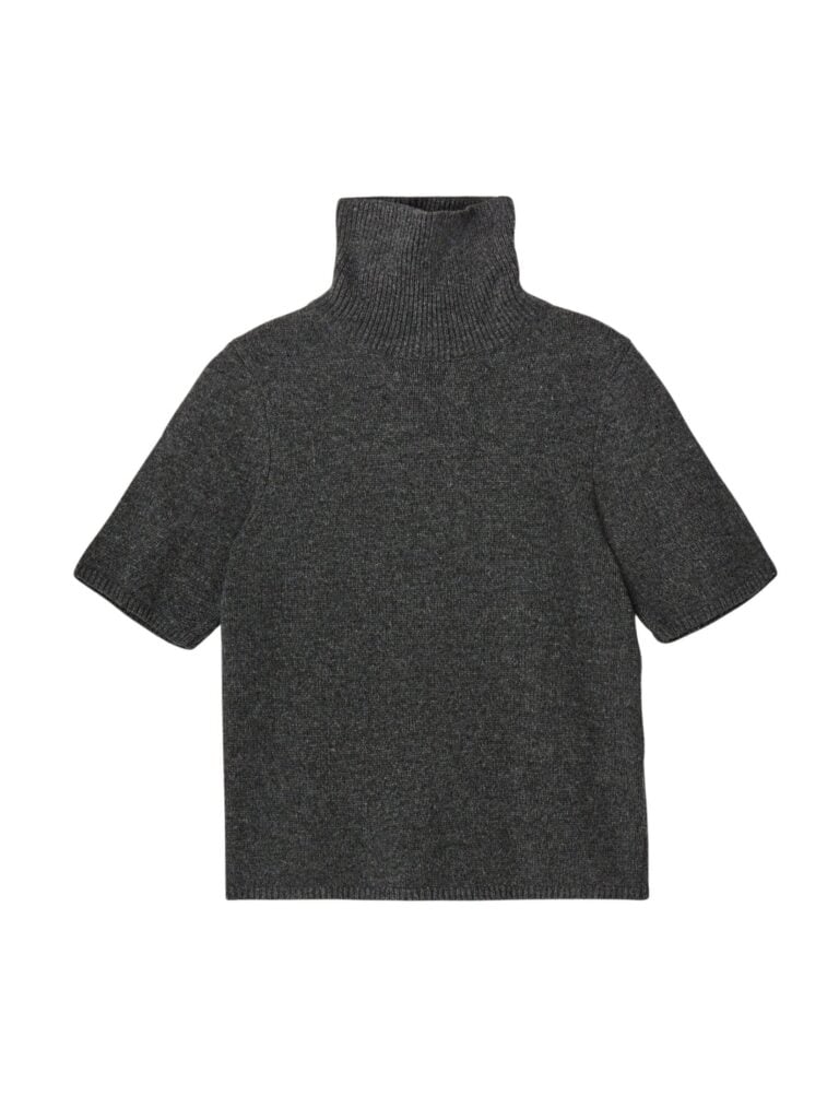 fwss_winter_25_relaxed_turtleneck_tee_graphite_c1165ca0-bb2f-43ad-8960-1cdfd23ff807