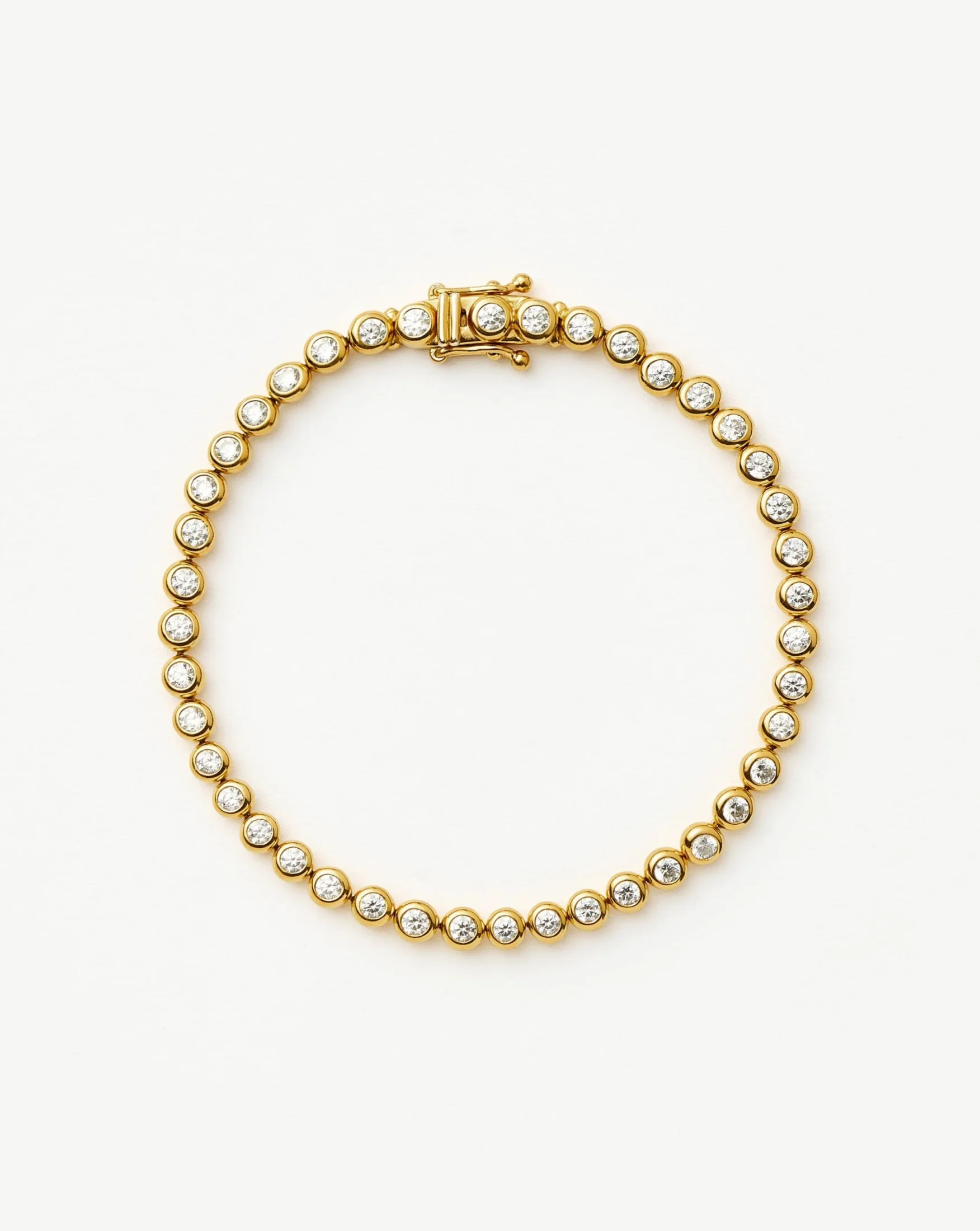 tennis-round-bracelet-18ct-gold-vermeil-cubic-zirconia-bracelets-missoma-514201