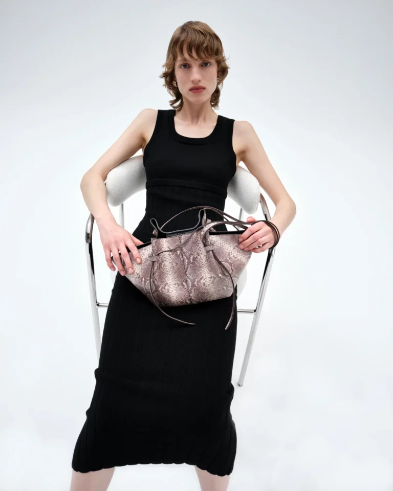 052025_VG_YUZEFI_ECOM-Shot_13_0012_2048x2048