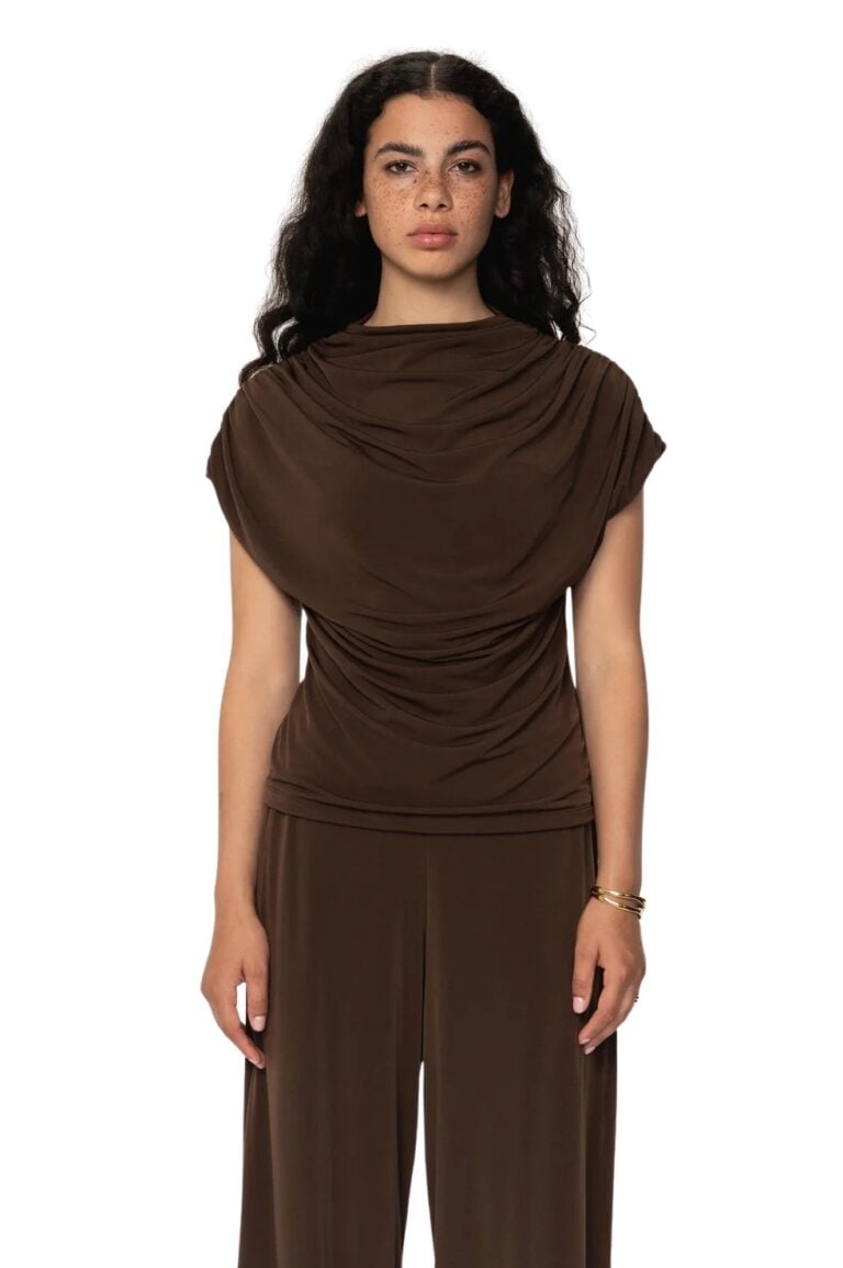 fw25_webshop_viveh_raza_mocha01