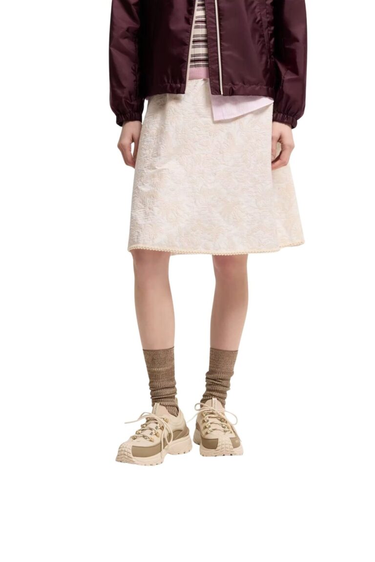 trailgrip-lite3-trainers-women-light-beige-moncler-1