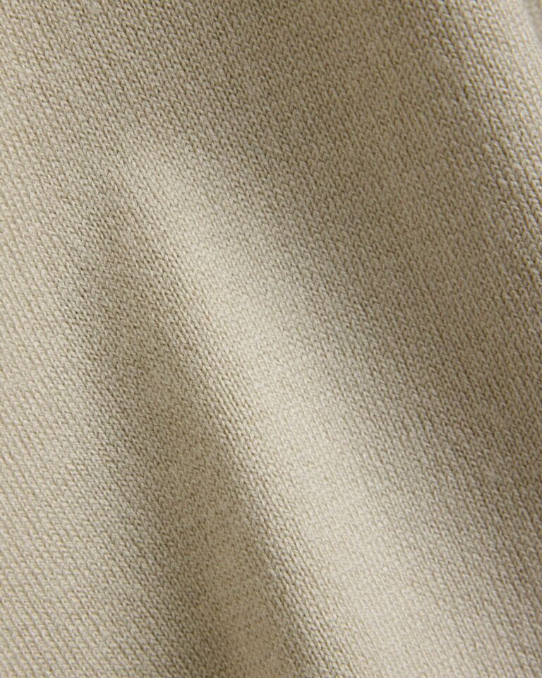 12428309-8