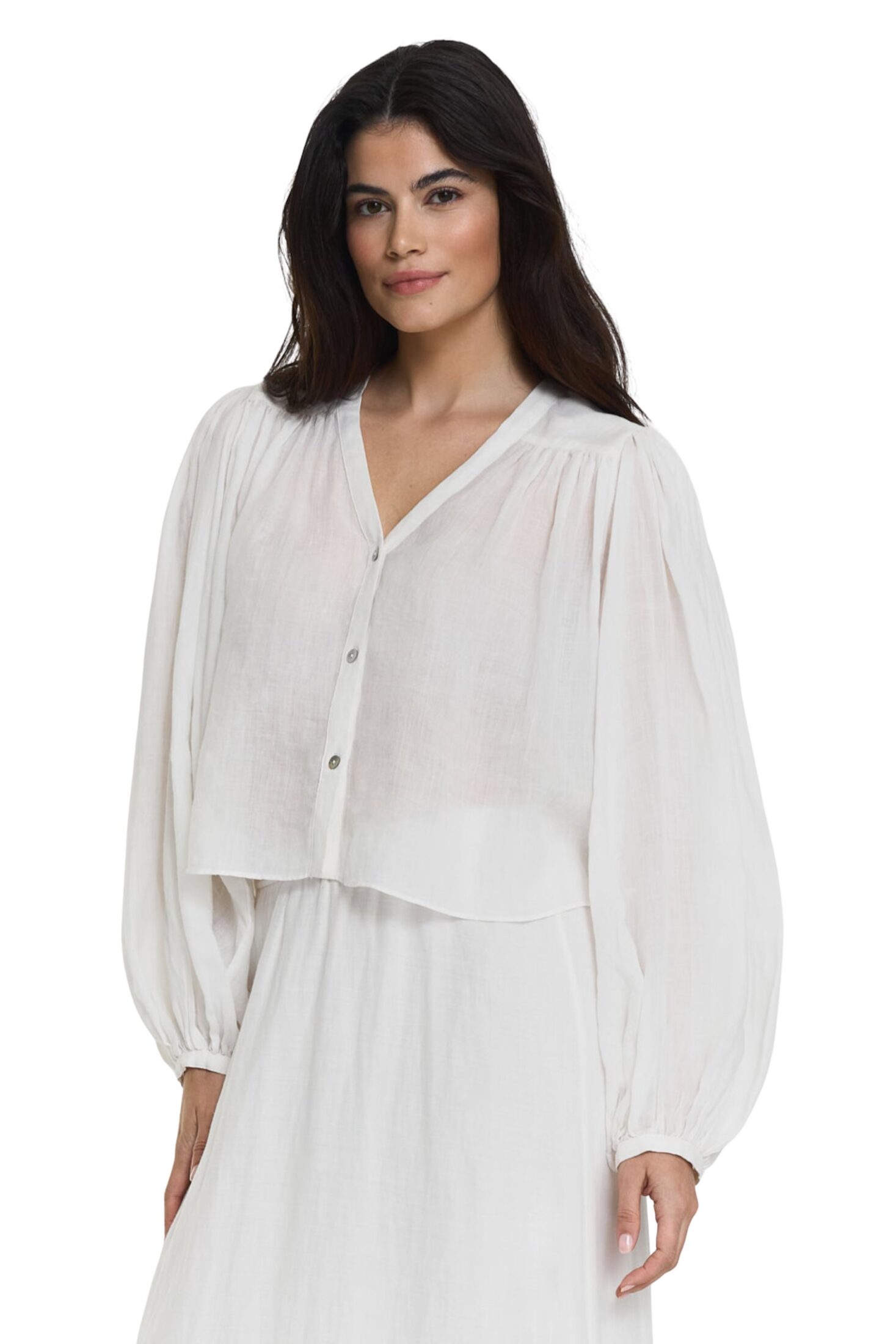 251217_ttday2_9140_leja_blouse_white_9139_eily_skirt_white_2633