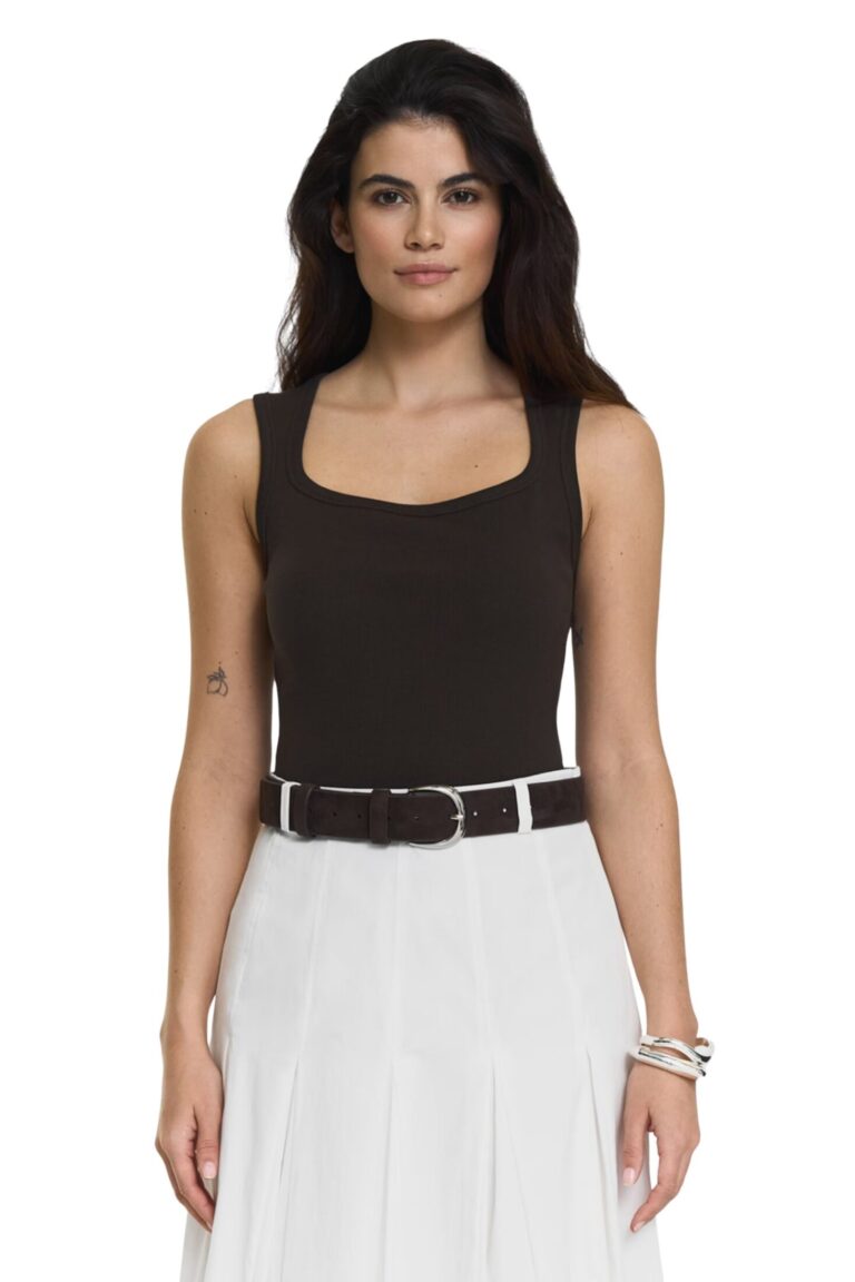 251217_ttday2em_9220_dine_skirt_white_hera_singlet_coffee_4636