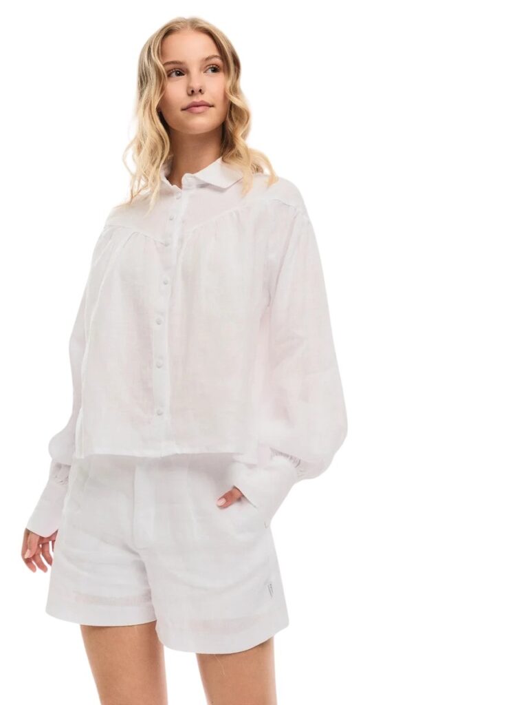 2597_4460a40a4a-linde-linen-blouse-white-freya-solid-shorts-white-2-2-medium