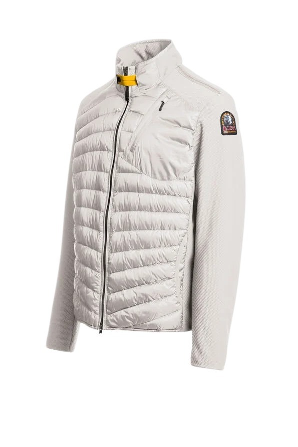 26smpmhywu01p05_0324_2