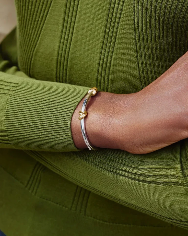 lucy-williams-knot-hinged-bangle-mixed-metal-bracelets-missoma-401407