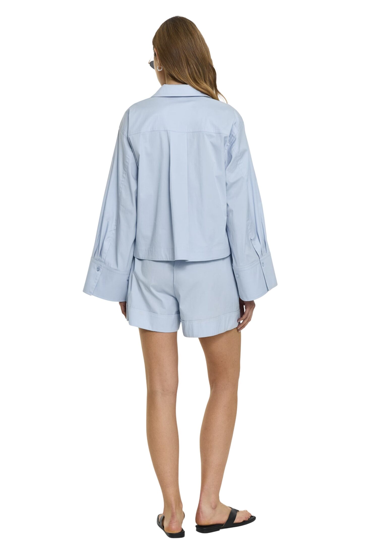 new_251217_ttday1em_9221_fiola_shirt_pale_blue_9211_lusin_shorts_pale_blue_2070