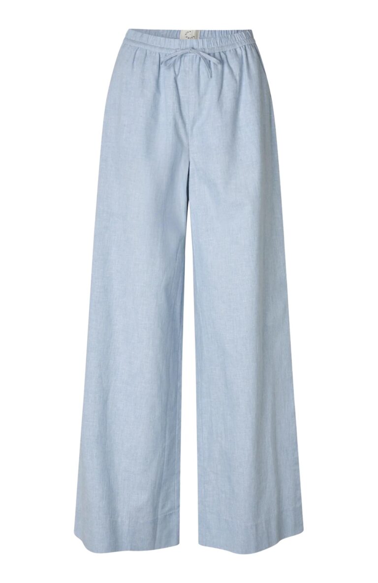 paulafv_113-light_blue_linen-40891-31304_b2b_gine_front