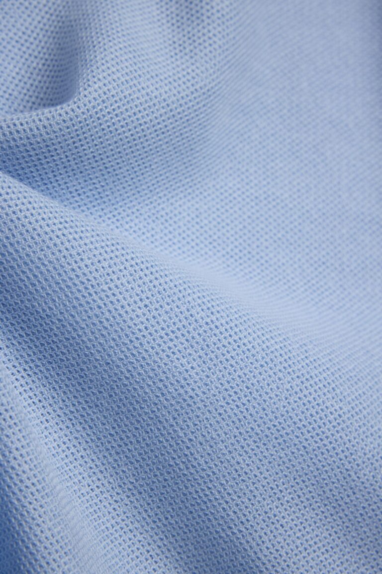 12568022-3-